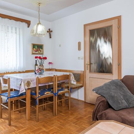 Holiday Home Pri Srni بوينج المظهر الخارجي الصورة