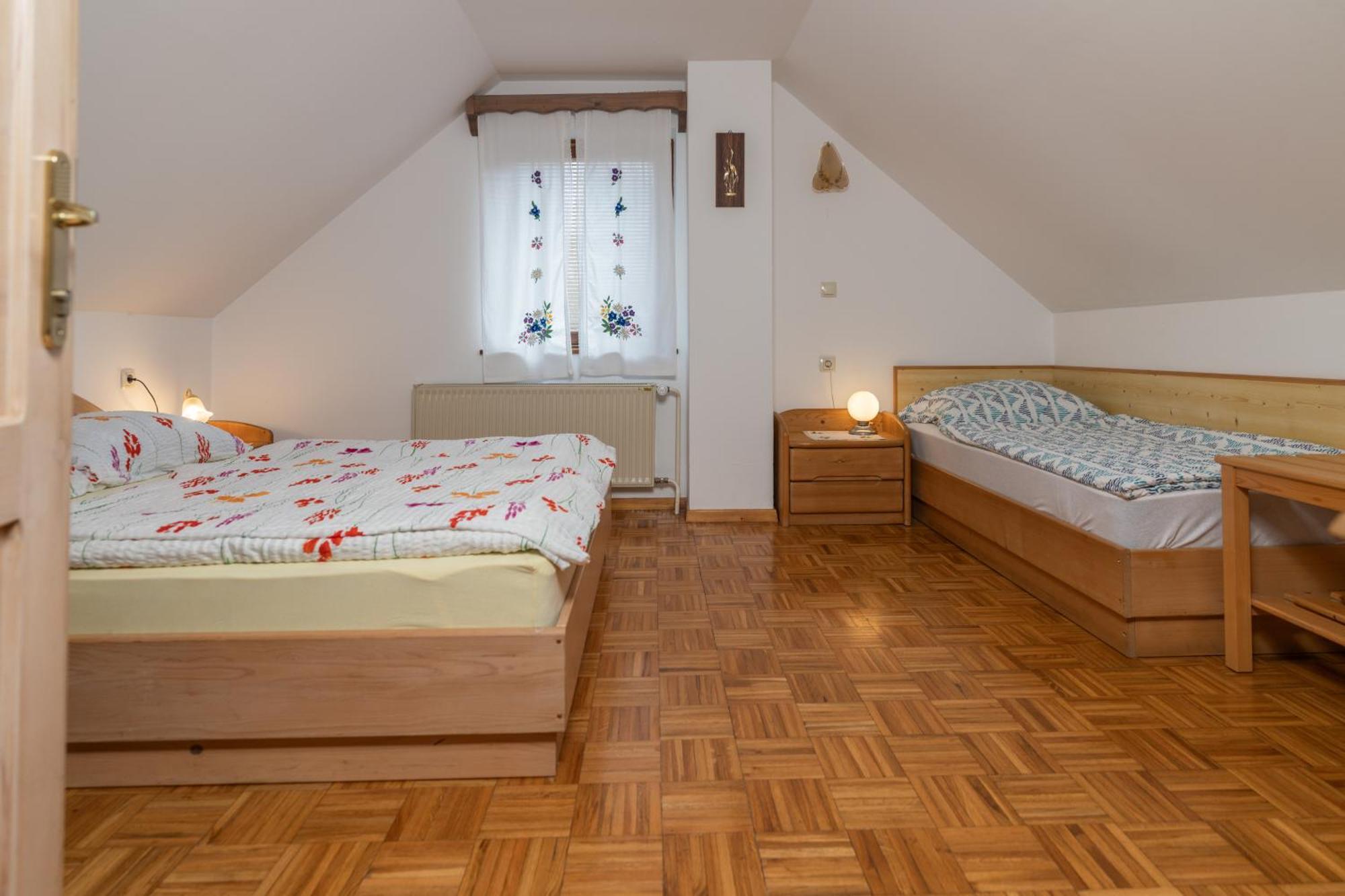 Holiday Home Pri Srni بوينج المظهر الخارجي الصورة